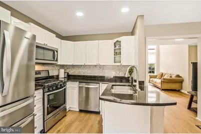 2430 Garnett Drive, Alexandria, VA 22311 - Photo 7