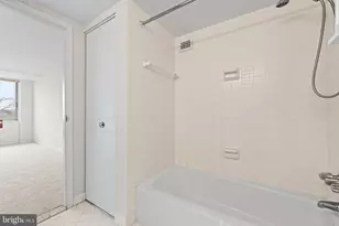 301 N Beauregard St, Alexandria, VA 22312 - Photo 35