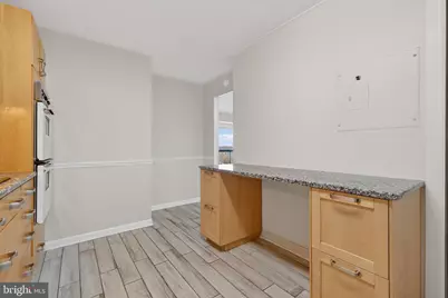 307 Yoakum Parkway #920, Alexandria, VA 22304 - Photo 19