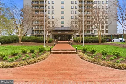 801 N Pitt Street N #618, Alexandria, VA 22314 - Photo 17