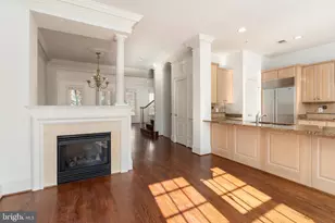 720 Carpenter Rd, Alexandria, VA 22314 - Photo 11