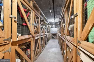 1225 Martha Custis Dr, Alexandria, VA 22302 - Photo 25