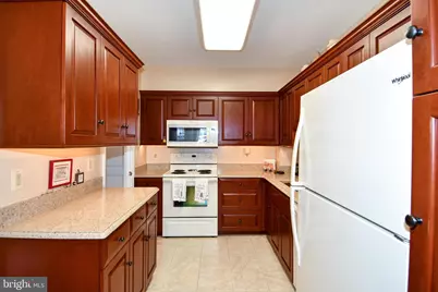 1250 S Washington Street #816, Alexandria, VA 22314 - Photo 15