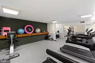 5340 Holmes Run Pkwy, Alexandria, VA 22304 - Photo 21