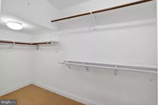 1220 Roundhouse Ln, Alexandria, VA 22314 - Photo 35