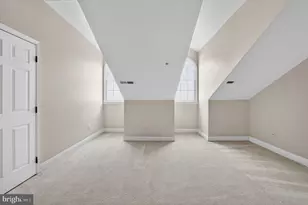 1220 Roundhouse Ln, Alexandria, VA 22314 - Photo 51