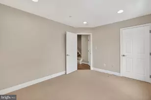 1220 Roundhouse Ln, Alexandria, VA 22314 - Photo 43