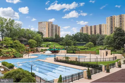 309 Yoakum Parkway #1604, Alexandria, VA 22304 - Photo 1