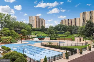 309 Yoakum Pkwy, Alexandria, VA 22304 - Photo 1