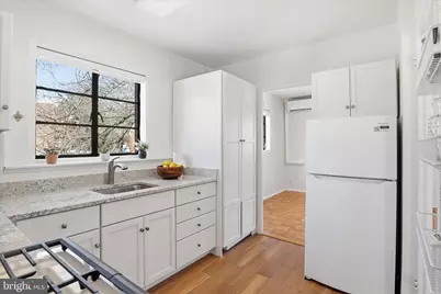 3115 Martha Custis Drive, Alexandria, VA 22302 - Photo 9