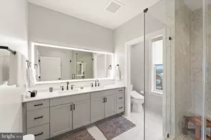 221 Montgomery St, Alexandria, VA 22314 - Photo 45