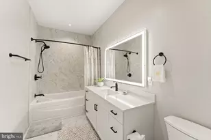 221 Montgomery St, Alexandria, VA 22314 - Photo 57