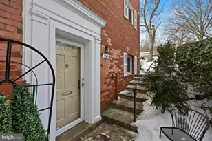 3363 Martha Custis Dr, Alexandria, VA 22302 - Photo 27