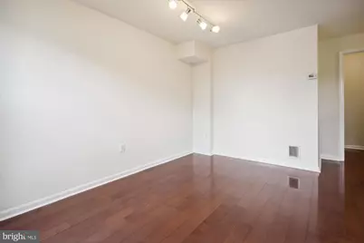101 N West Street, Alexandria, VA 22314 - Photo 17