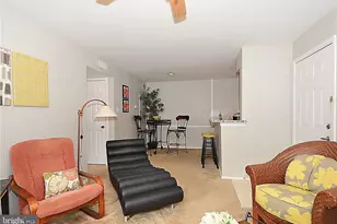 3305 Wyndham Cir, Alexandria, VA 22302 - Photo 17