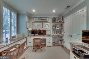 826 First St, Alexandria, VA 22314 - Photo 3