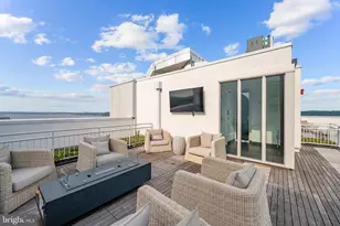 925 N Fairfax St, Alexandria, VA 22314 - Photo 27