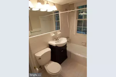 1111 N Pitt Street #1A, Alexandria, VA 22314 - Photo 3