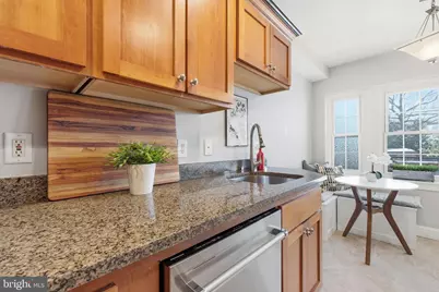 402 Commonwealth Avenue #206, Alexandria, VA 22301 - Photo 13