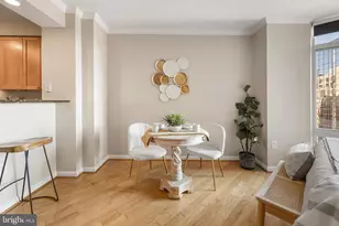 3101 N Hampton Dr, Alexandria, VA 22302 - Photo 9