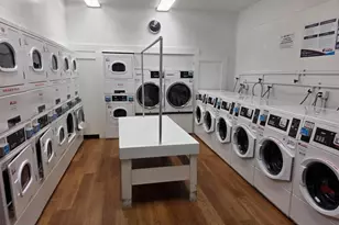 5340 Holmes Run Pkwy, Alexandria, VA 22304 - Photo 11