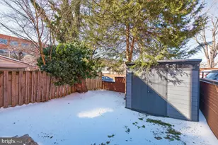 124 Baggett Pl, Alexandria, VA 22314 - Photo 21