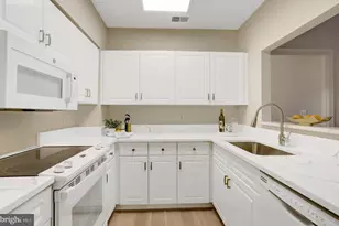 2121 Jamieson Ave, Alexandria, VA 22314 - Photo 15