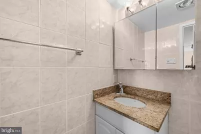 250 S Reynolds Street #1003, Alexandria, VA 22304 - Photo 25