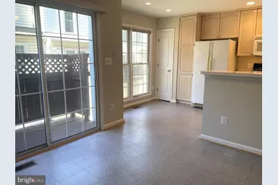 2450 Garnett Drive, Alexandria, VA 22311 - Photo 9