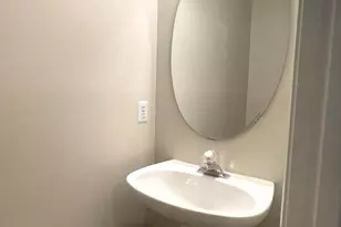 2450 Garnett Dr, Alexandria, VA 22311 - Photo 7