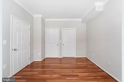 4850 Eisenhower Avenue #113, Alexandria, VA 22304 - Photo 17
