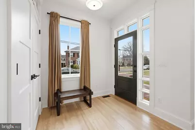 605 Hilltop Terrace, Alexandria, VA 22301 - Photo 3