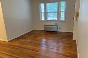 806 Jefferson St, Alexandria, VA 22314 - Photo 3