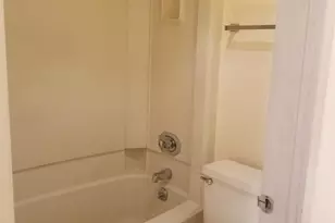 309 Yoakum Pkwy, Alexandria, VA 22304 - Photo 17