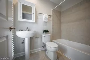 420 Cook St, Alexandria, VA 22314 - Photo 35