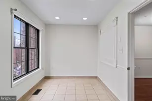 5412 Wycklow Ct, Alexandria, VA 22304 - Photo 9