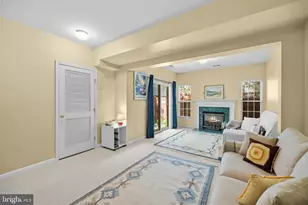 4925 Waple Ln, Alexandria, VA 22304 - Photo 7