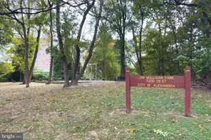 3230 S 28th St, Alexandria, VA 22302 - Photo 23