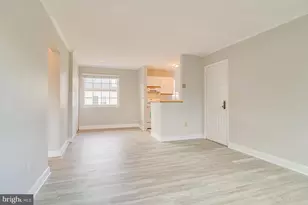 1708 W Abingdon Dr, Alexandria, VA 22314 - Photo 15