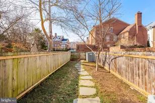 316 N Royal St, Alexandria, VA 22314 - Photo 37