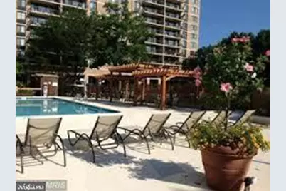 5500 Holmes Run Parkway #417, Alexandria, VA 22304 - Photo 13