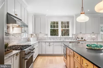 11 Cedar Street, Alexandria, VA 22301 - Photo 29