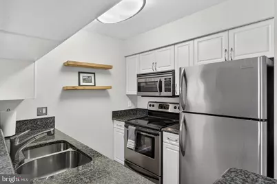 3313 Wyndham Circle #2210, Alexandria, VA 22302 - Photo 3