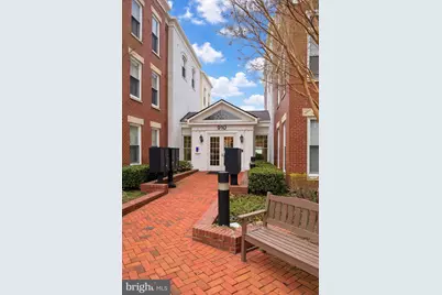 910 Powhatan Street #304S, Alexandria, VA 22314 - Photo 1