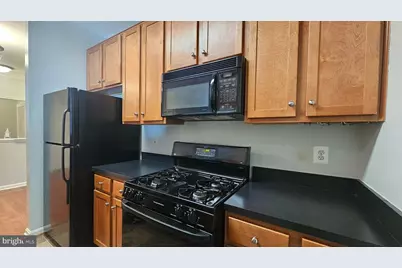 4862 Eisenhower Avenue #158, Alexandria, VA 22304 - Photo 11