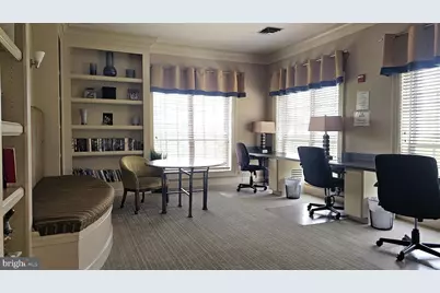 4862 Eisenhower Avenue #158, Alexandria, VA 22304 - Photo 19