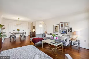 801 Pitt Street N, Alexandria, VA 22314 - Photo 3