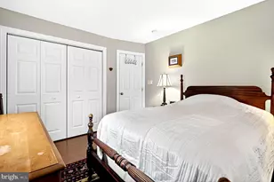 1407 E Abingdon Dr, Alexandria, VA 22314 - Photo 23