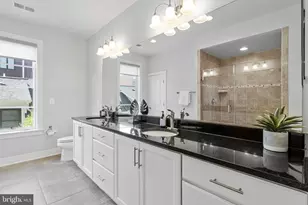 2102 Main Line Blvd, Alexandria, VA 22301 - Photo 17