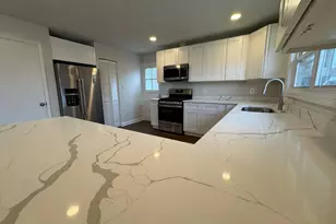 121 Jasper Pl, Alexandria, VA 22304 - Photo 5